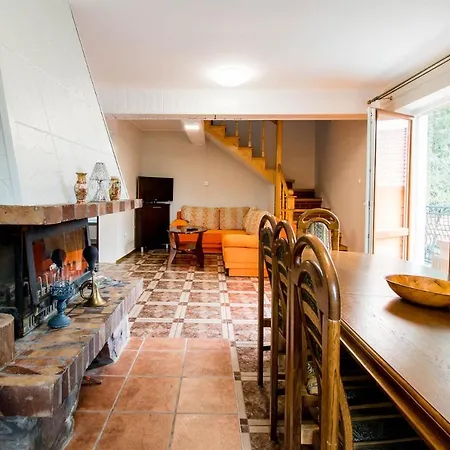 Dom Z Widokiem Na Jezioro Tajty - Wilkasy Zalesie * Gizycko